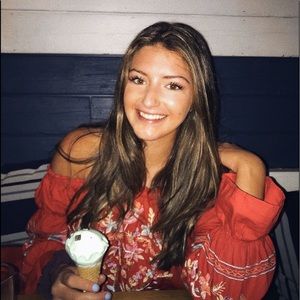 Meet Your Posher, Jessica!